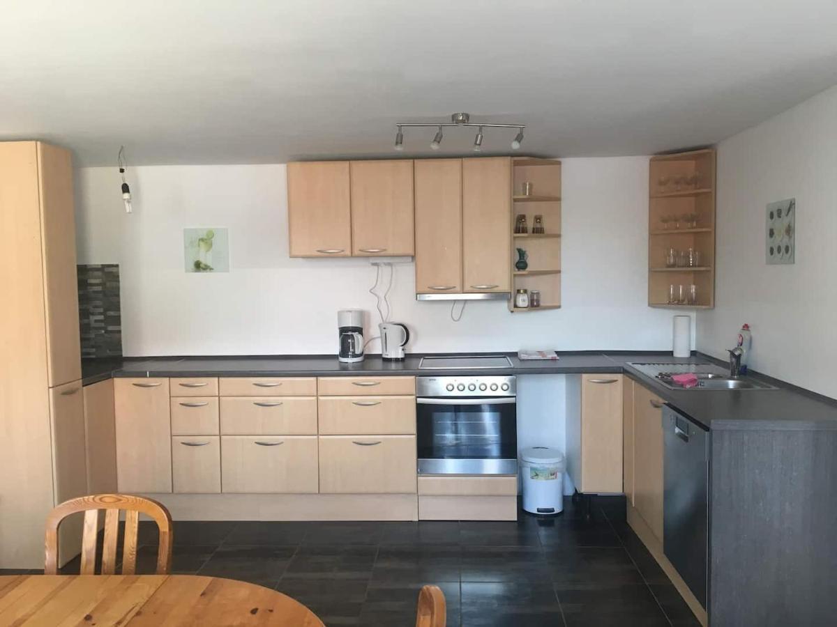 Moderne Wohnung Mit 74 M² Wohnflaeche Frauenhofen Exterior foto